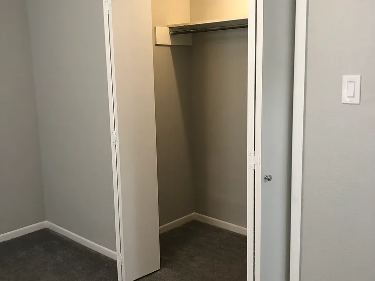 15970 Echo Glen Dr — Photo 15