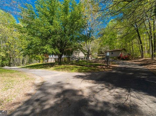 24 Bagwell Ln, Rydal, GA 30171
