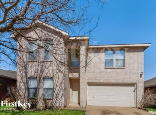 4248 Meadowknoll Dr, Fort Worth, TX 76123