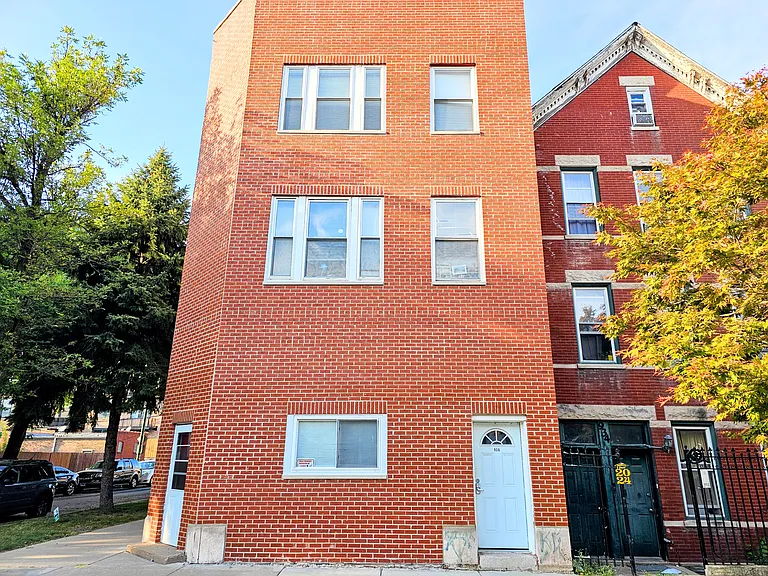936 W 35th Pl #3F — Photo 12