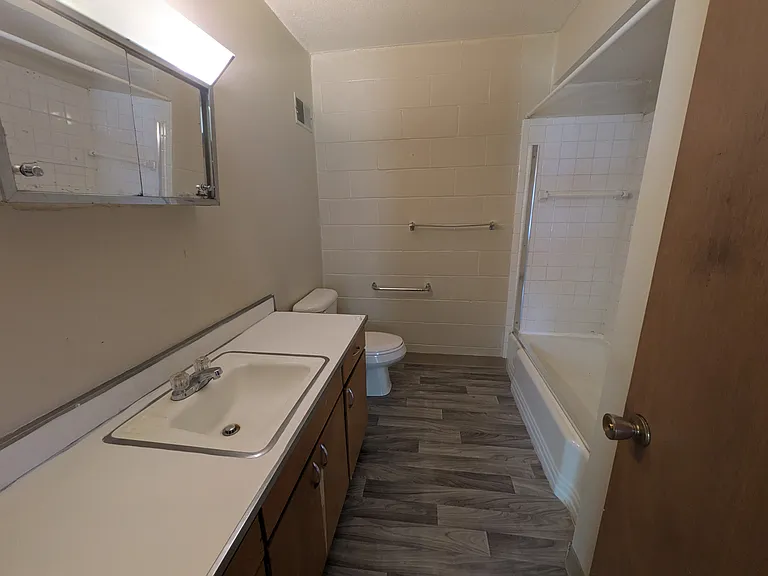 6636-6638 Maywood Ave #6636-A — Photo 5