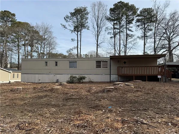1459 Carla Ct, Lawrenceville, GA 30043