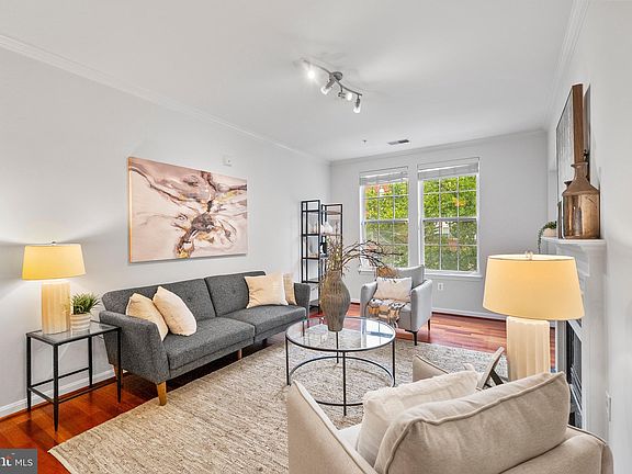 3rd image of 4951 Brenman Park Dr APT 209