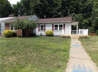 80 Pittsburgh Cir, Ellwood City, PA 16117