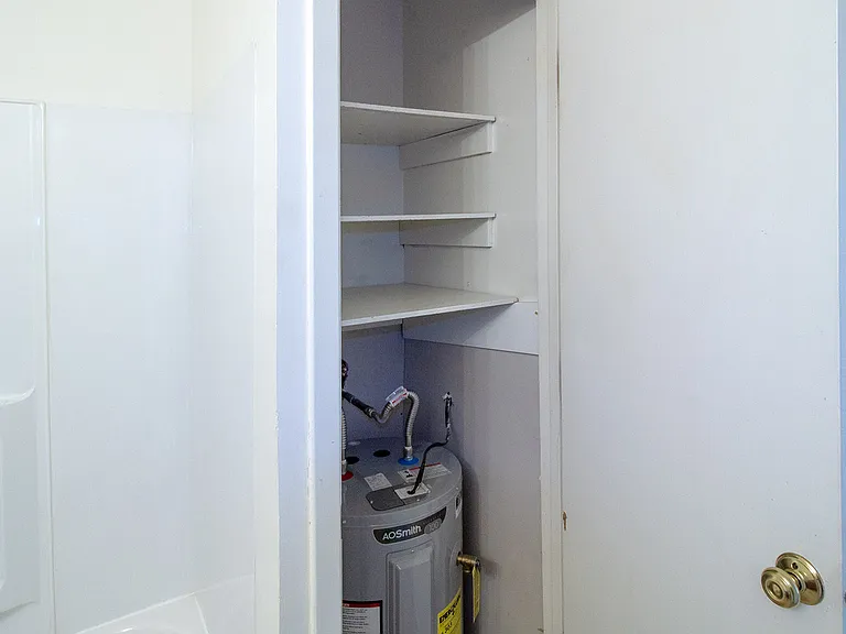 4967 E Lincoln St #112 — Photo 7