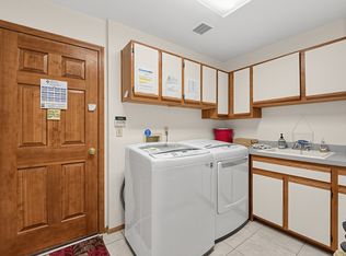 9908 Prairie Falcon Ct, Highlands Ranch, CO 80130