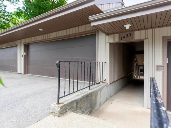 1927 New London Ct #2, South Bend, IN 46637