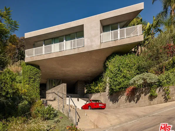 2327 Ewing St, Los Angeles, CA 90039