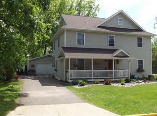 722 Camp St, Baraboo, WI 53913