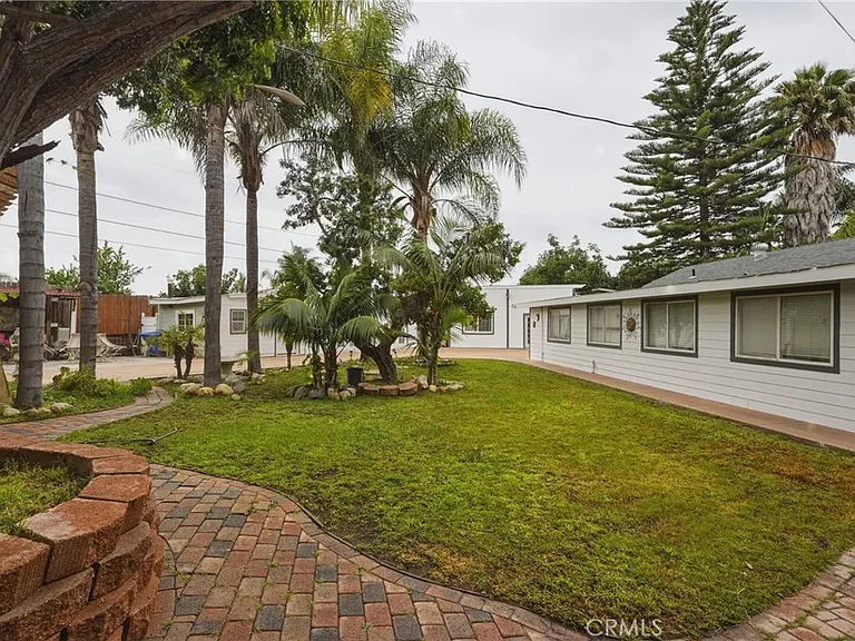 24092 Gemwood Dr — Photo 5