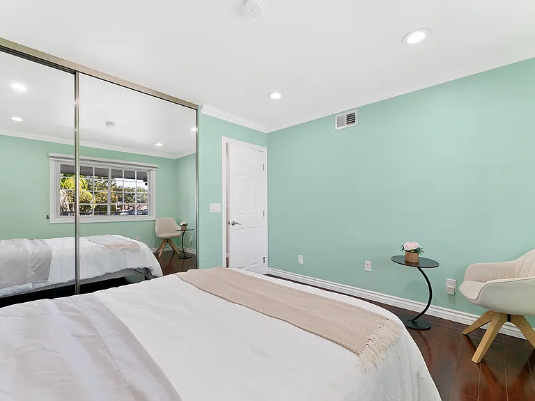 1524 W Tonia Ct — Photo 18