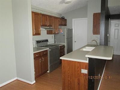 4th image of 12 Mallard Glen Dr APT 2