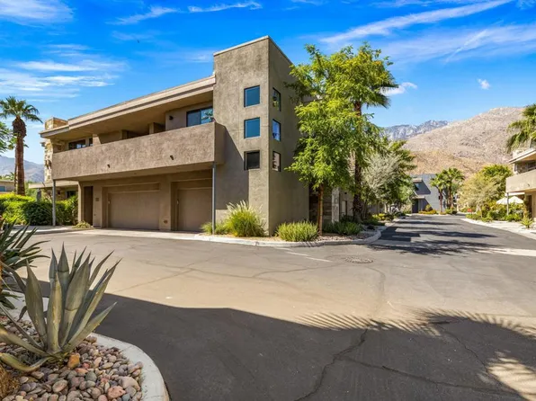 930 E Palm Canyon Dr Unit 204, Palm Springs, CA 92264