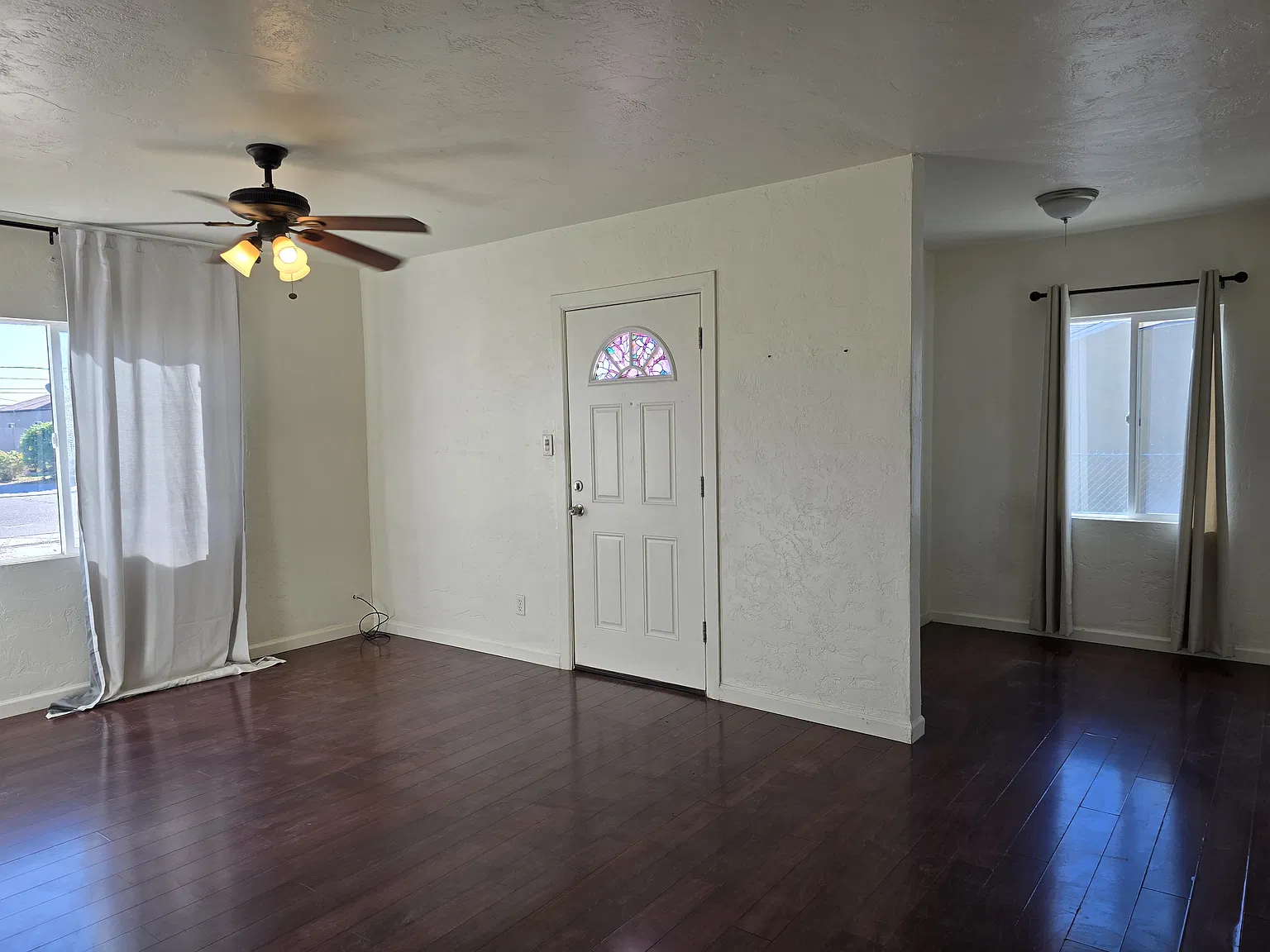 1710 S 11th Ave — Photo 3