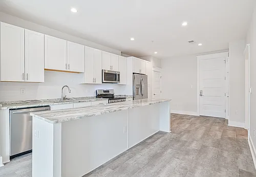 310 W Brookland Park Blvd #101 Photo 1