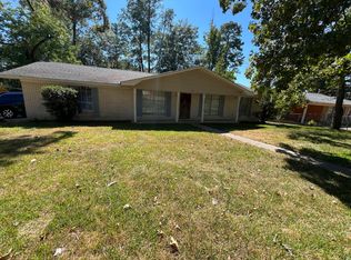 109 Southview Dr, Hattiesburg, MS 39401