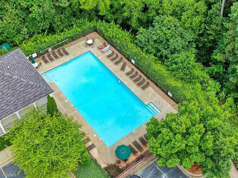 512 Blossom Way — Photo 37