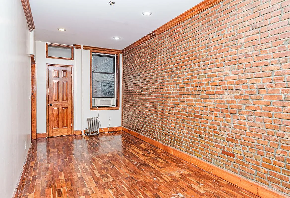 631 Sterling Place — Photo 4