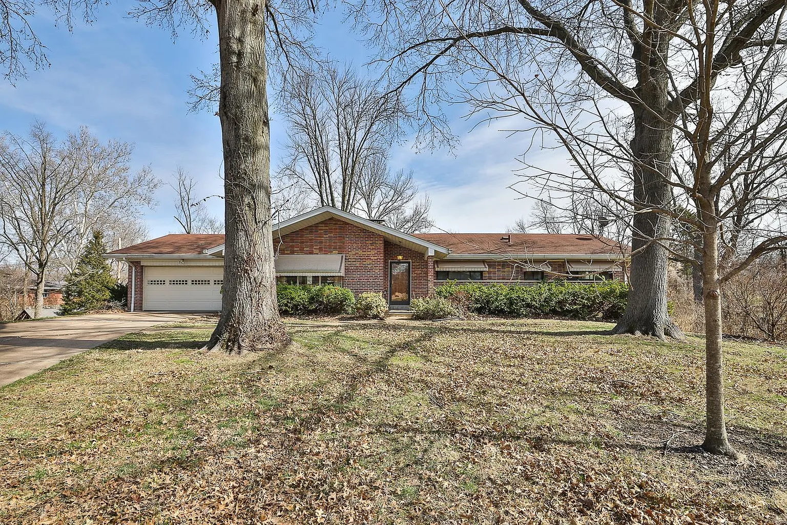11722 Doverhill Dr photo 1