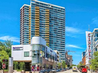 1720 Maple Ave APT 580, Evanston, IL 60201