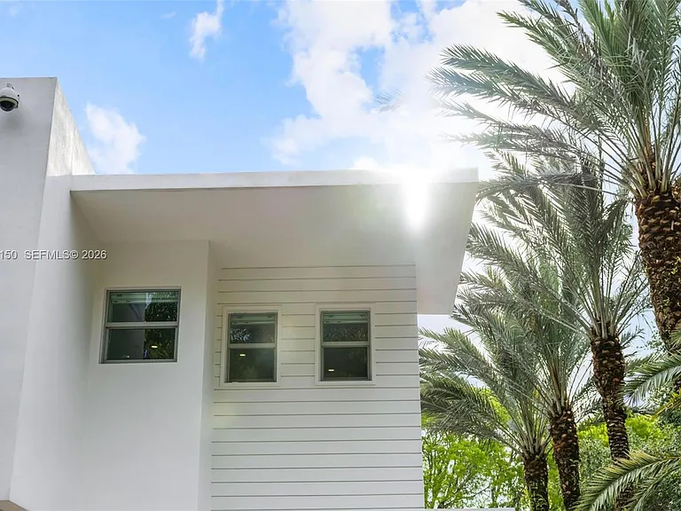 3917 S Le Jeune Rd — Photo 107