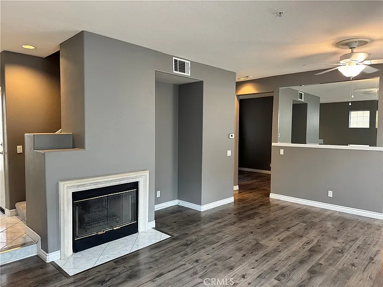 74 Seacountry Ln — Photo 2