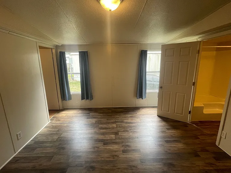 667 Webb Rd #6 — Photo 7