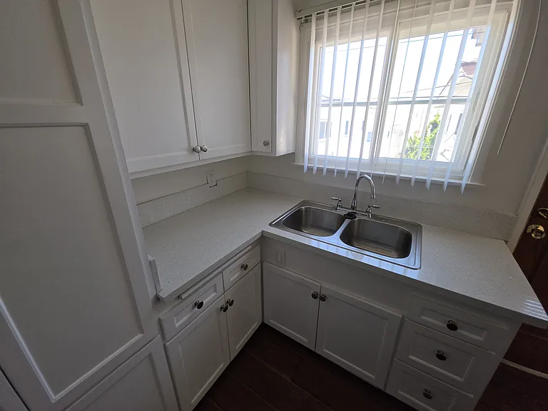 432 W Imperial Ave #D — Photo 7