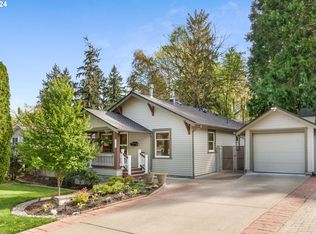 8132 SW 41st Ave, Portland, OR 97219