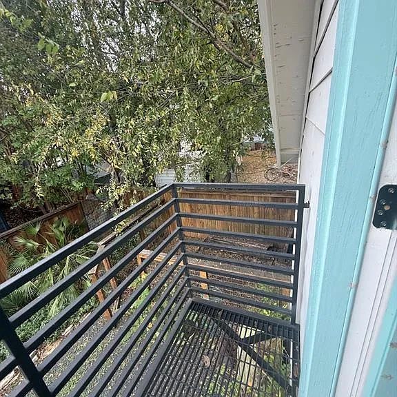 4517 Shoalwood Ave #B — Photo 4