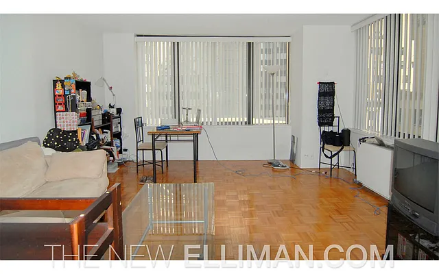 Rented by Douglas Elliman | media 28