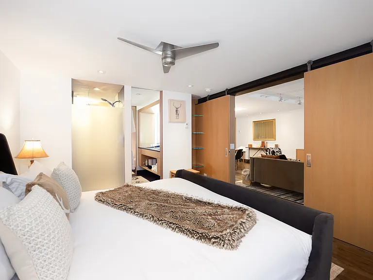 700 S Monarch St #202 — Photo 13