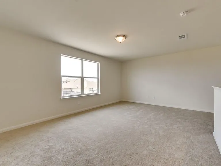1219 Juniper Dr — Photo 5
