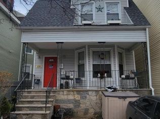 235 6th Ave W, Newark, NJ