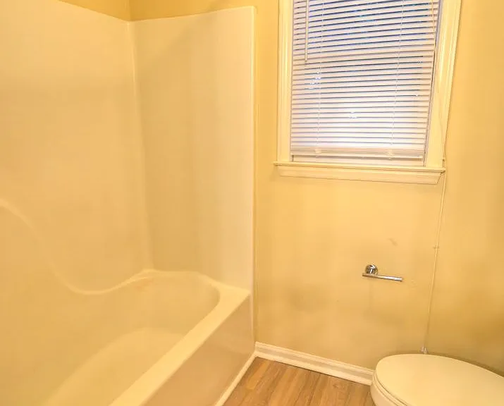 110 S Peak Dr — Photo 12
