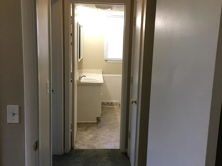 5083 Wardcliff Dr — Photo 4