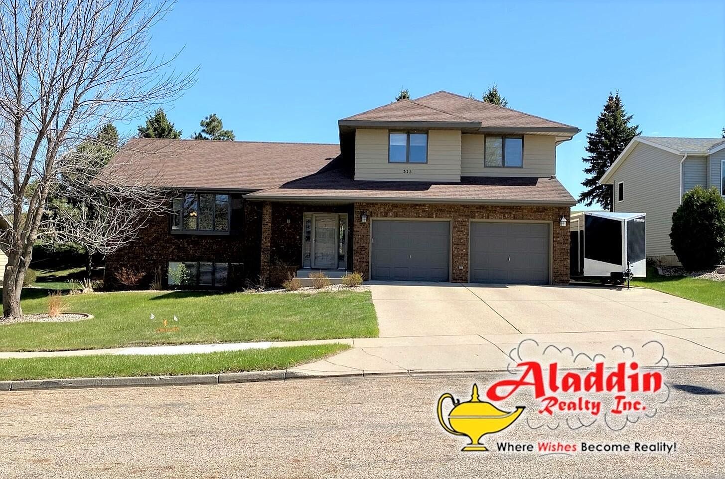 523 Juniper Dr, Bismarck, ND 58503 Zillow