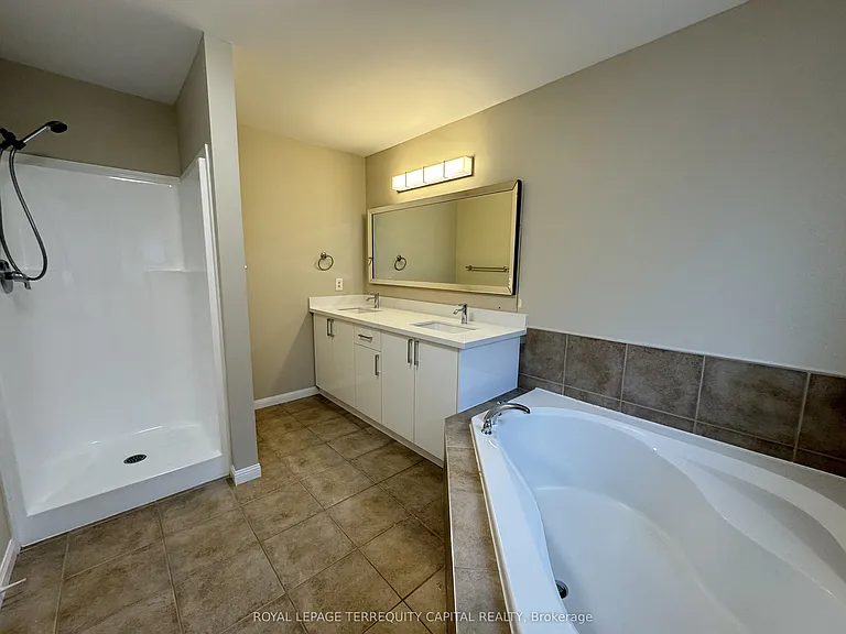 349 Edgehill Dr — Photo 17