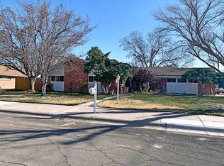 3001 La Jolla Ln, Roswell, NM 88201