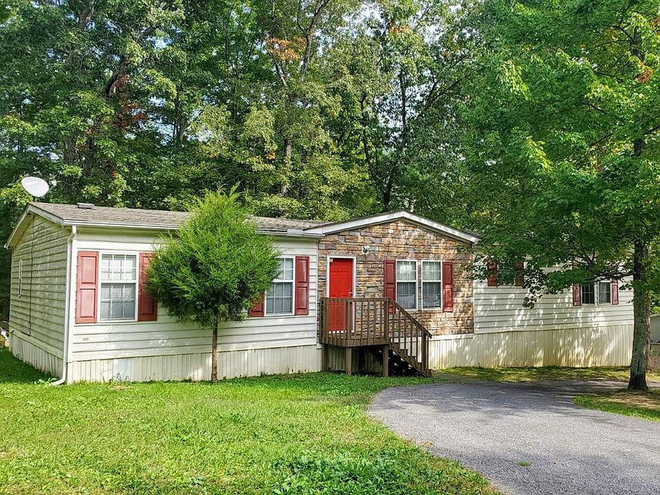 1332 Sourwood Honey Dr Sevierville Tn 37876 Zillow