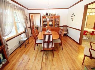 14 Winding Trl, Mahwah, NJ 07430