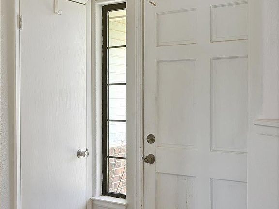 3rd image of 23045 Hydraulic Way