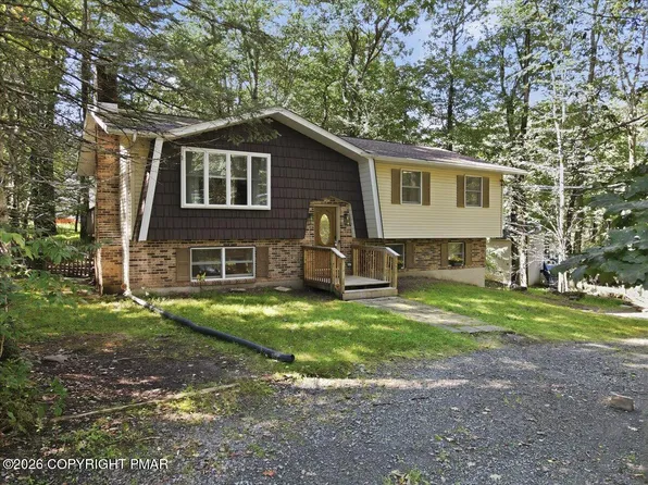 9104 Belvedere Rd, Tobyhanna, PA 18466