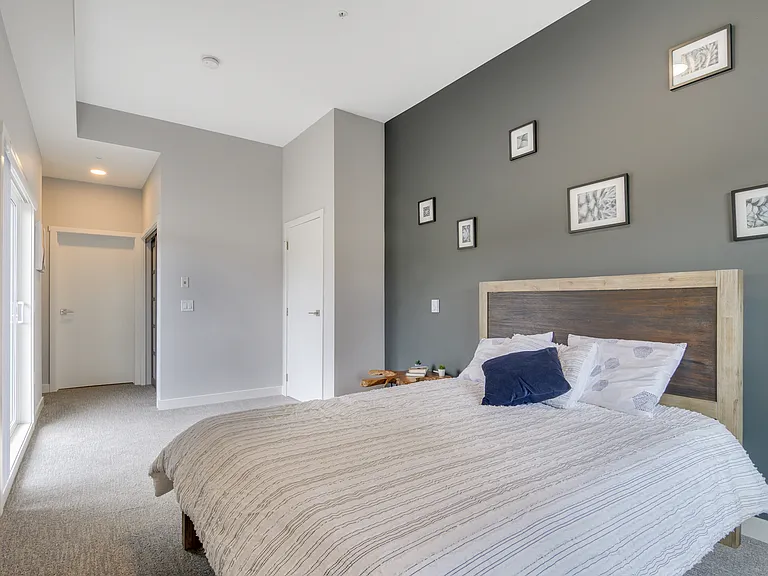 230 Aurora Cres — Photo 10