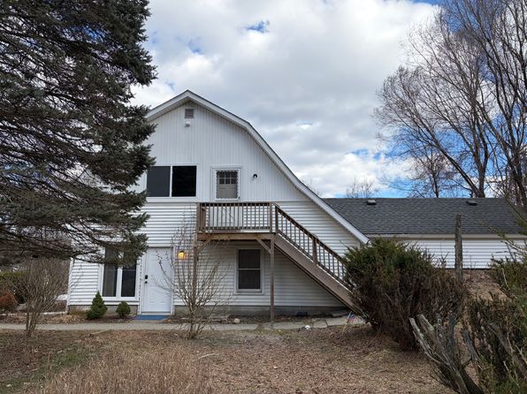 3 Farm Ct #D