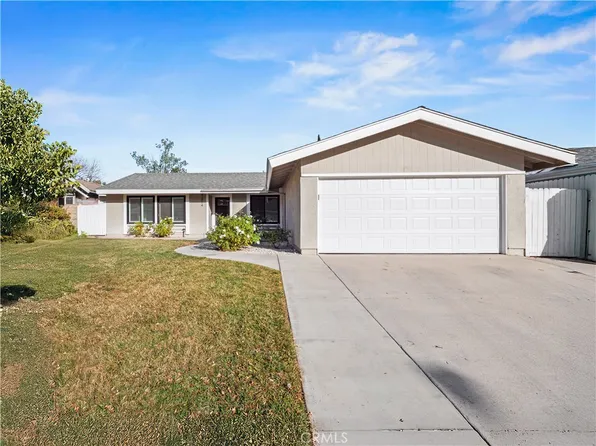 27014 Las Mananitas Dr, Santa Clarita, CA 91354