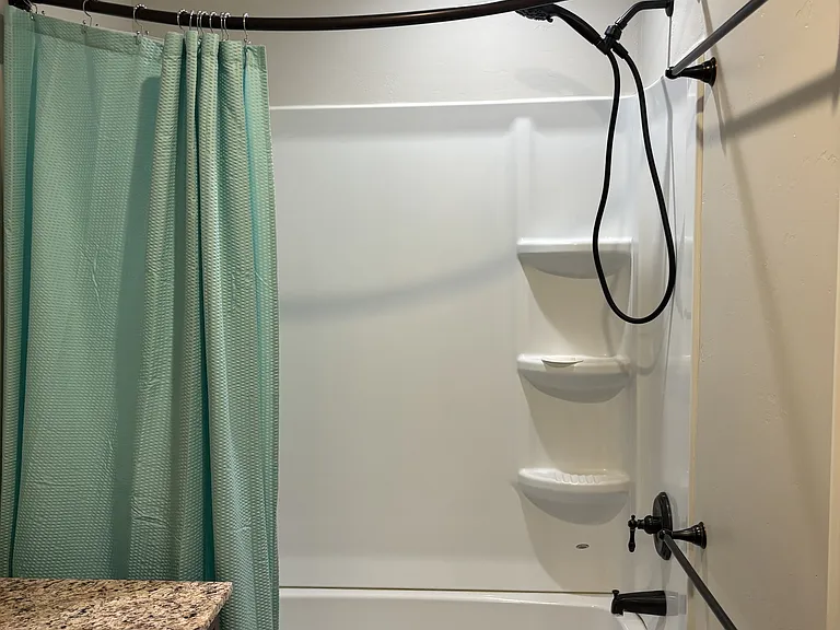 2075 Mary Dr — Photo 18