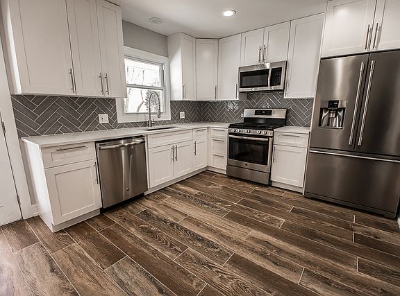 5th image of 20318 W Landau Ln