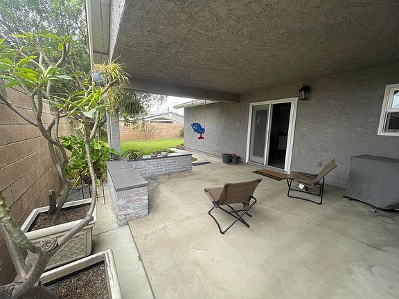 4th image of 13136B Verdura Ave