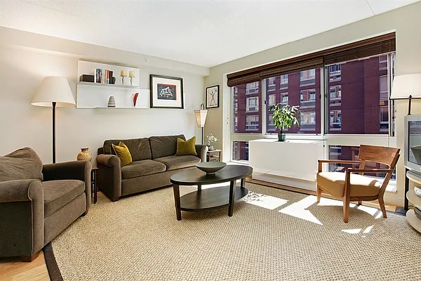 Rented by Corcoran | media 1